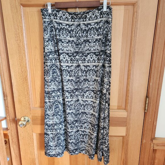 J. Jill Dresses & Skirts - J. Jill‎ Skirt Black & Tan Size 3X